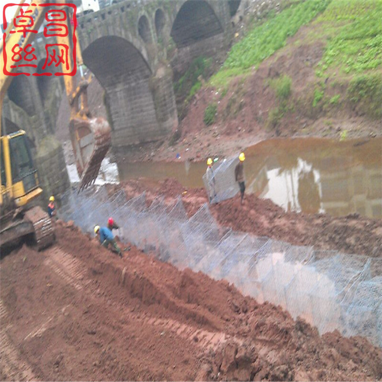 談?wù)劯褓e石籠、雷諾護(hù)墊規(guī)格有哪些